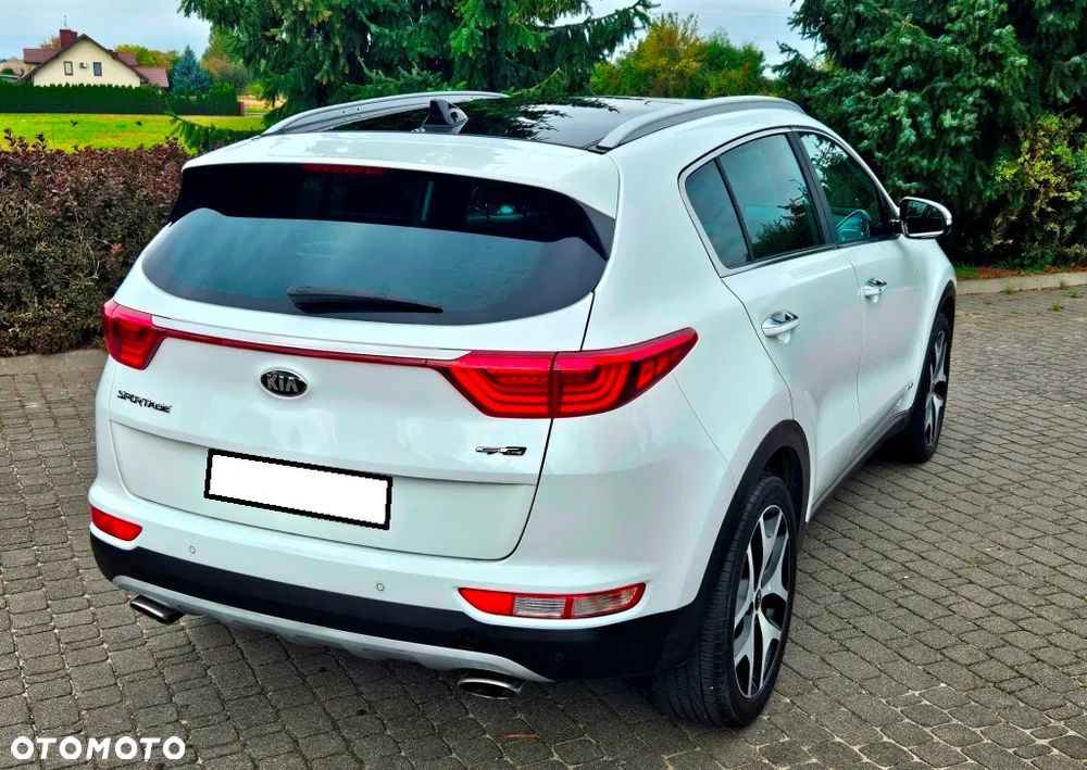 Kia Sportage 2.0 CRDI 4WD Dream-Team Edition - 10