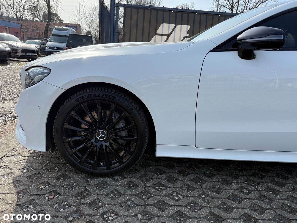 Mercedes-Benz Klasa E 200 4-Matic AMG - 12