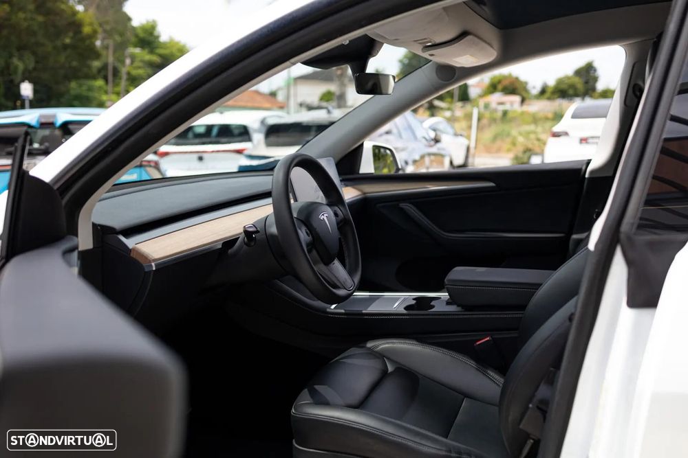 Tesla Model Y Long Range Tração Integral — fotografia 7