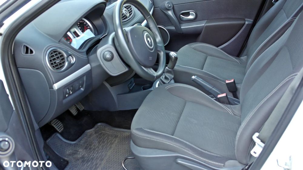 Renault Clio 1.2 TCE Extreme - 10