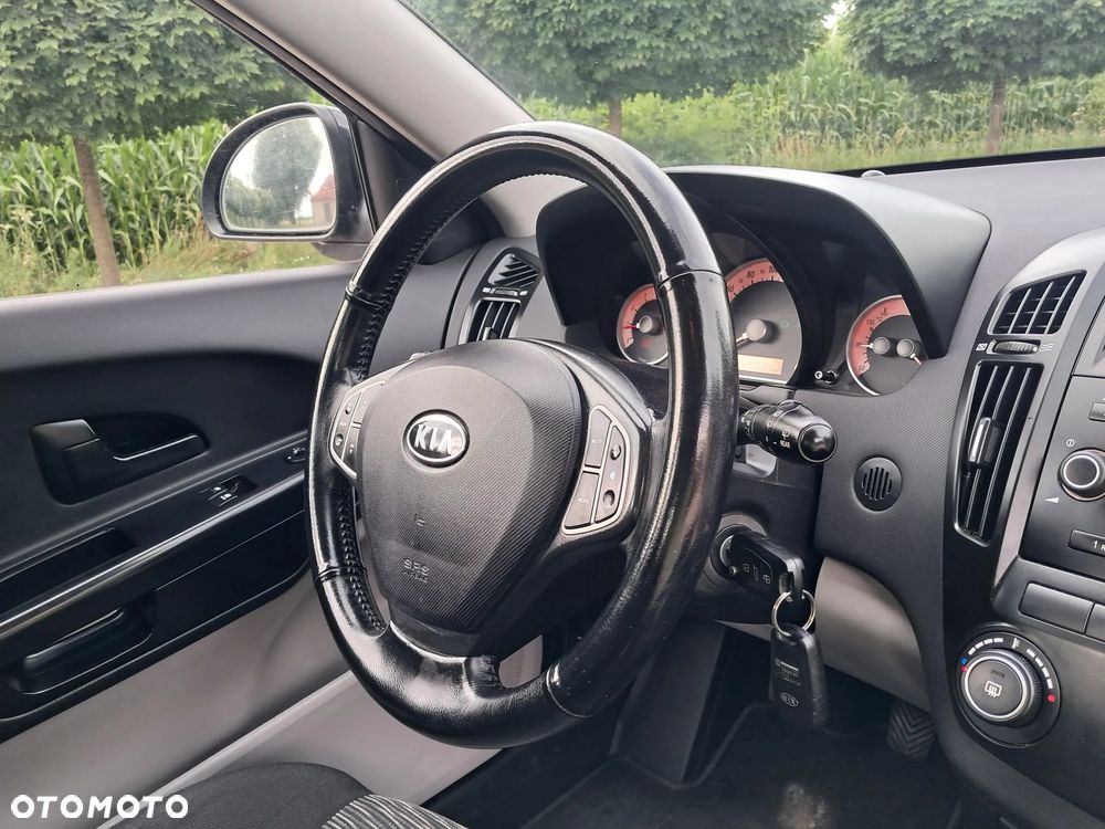 Kia Ceed 1.6 CVVT EX - 16