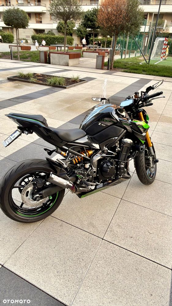 Kawasaki Z 900 - 8