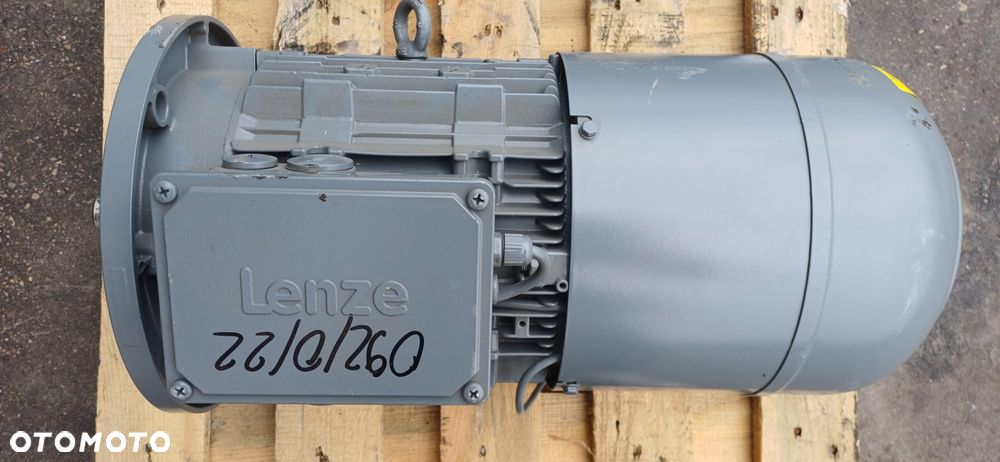 Silnik Elektryczny LENZE MEFEMABI112-22C1C 11kW 120Hz Hamulec Oraz Enkoder