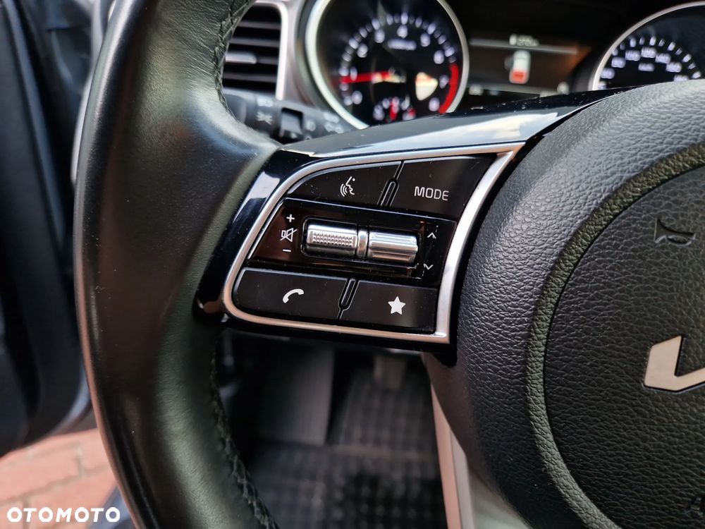 Kia Ceed 1.5 T-GDI M - 19