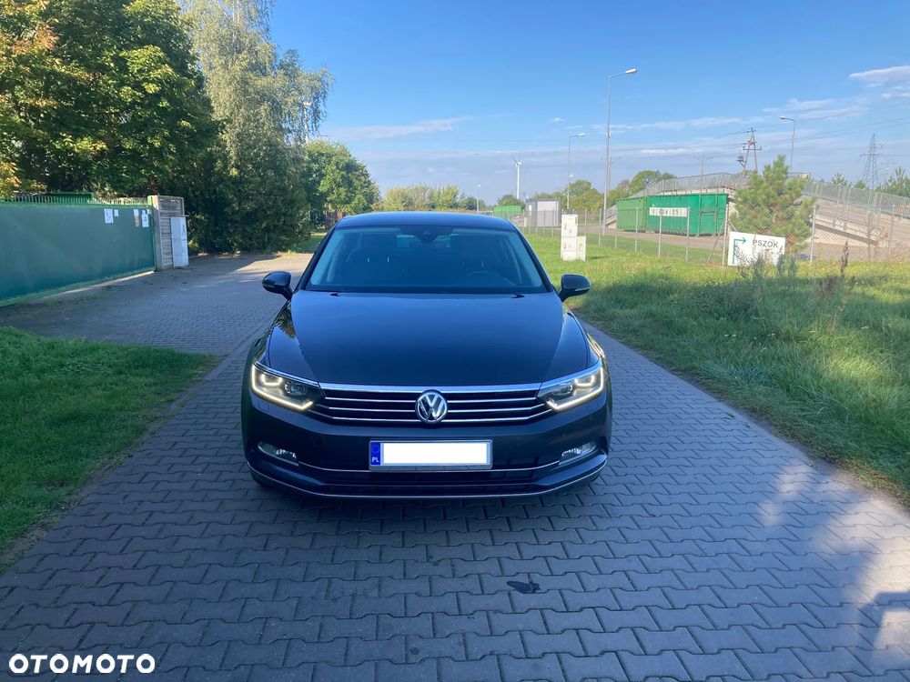 Volkswagen Passat 1.5 TSI EVO Highline DSG - 1