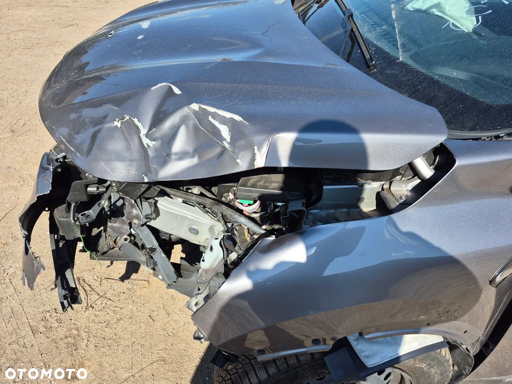 Renault Captur TCe 90 TECHNO - 11