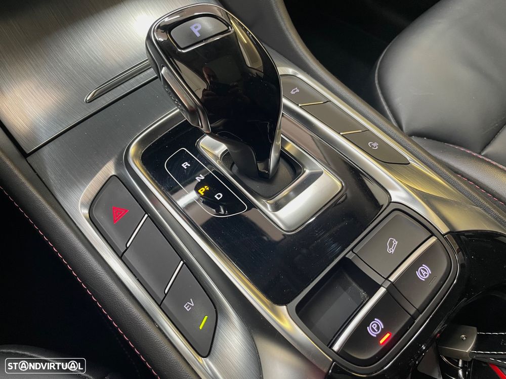 MG EHS 1.5 T-GDI Plug-in Hybrid Luxury - 30