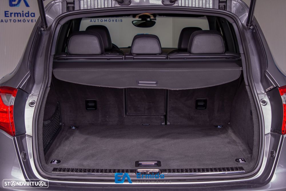 Porsche Cayenne - 59