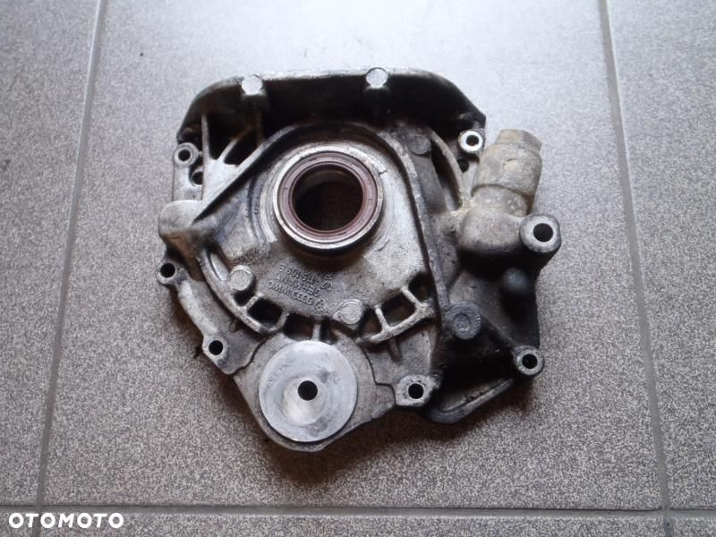 VW T4 2.4 D 2.5 TDI POMPA OLEJU OLEJOWA CZESCI - 2