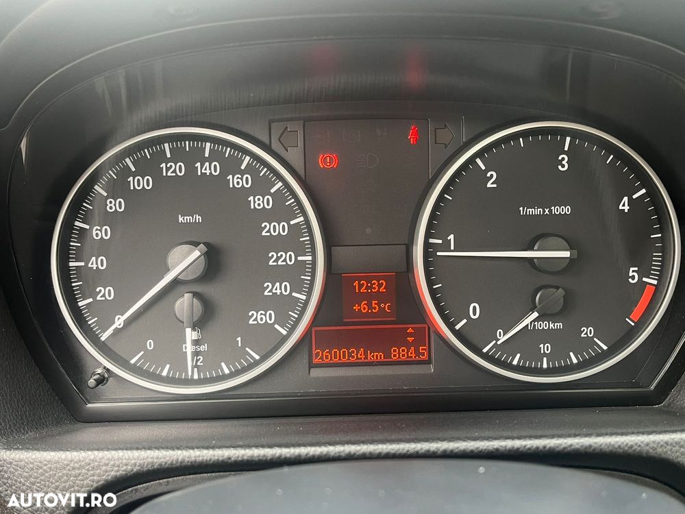 BMW Seria 3 320d DPF Edition Exclusive - 13