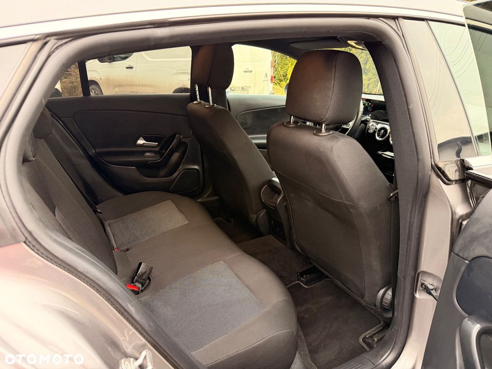 Mercedes-Benz CLA 180 d 8G-DCT Edition 2022 - 26