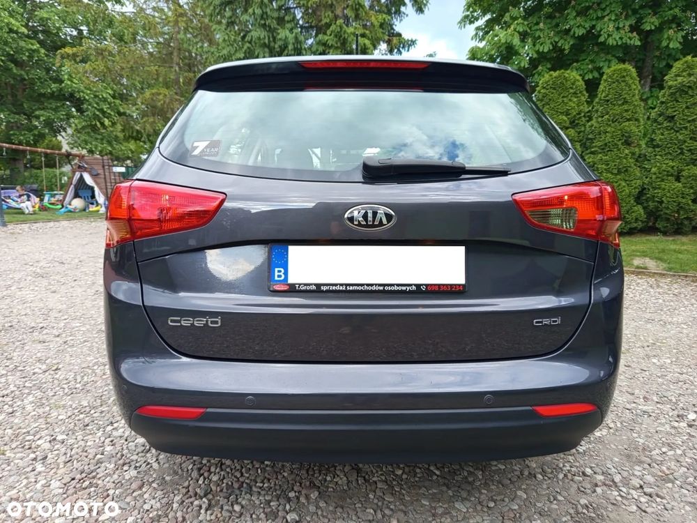 Kia Ceed 1.6 Crdi Comfort + - 3