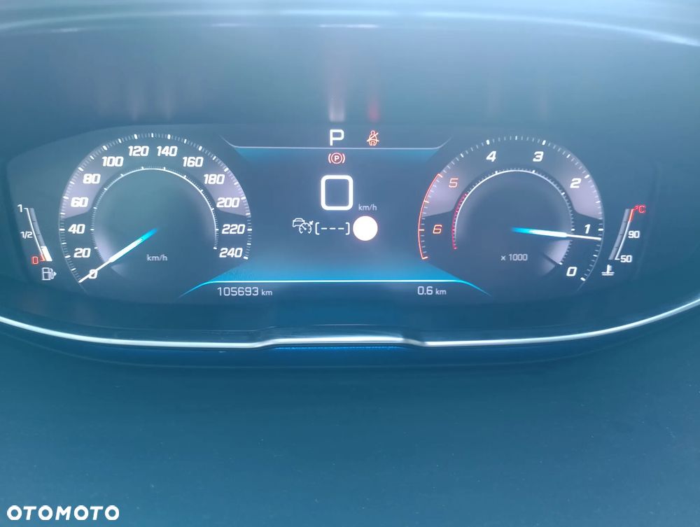 Peugeot 3008 BlueHDi 130 Stop & Start EAT8 Active Business-Paket - 18