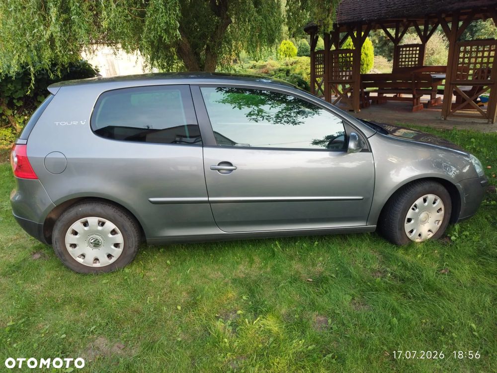 Volkswagen Golf 1.4 TSI Tour Edition - 5