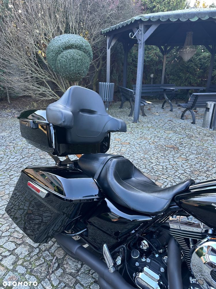 Harley-Davidson FLHXS Special - 22