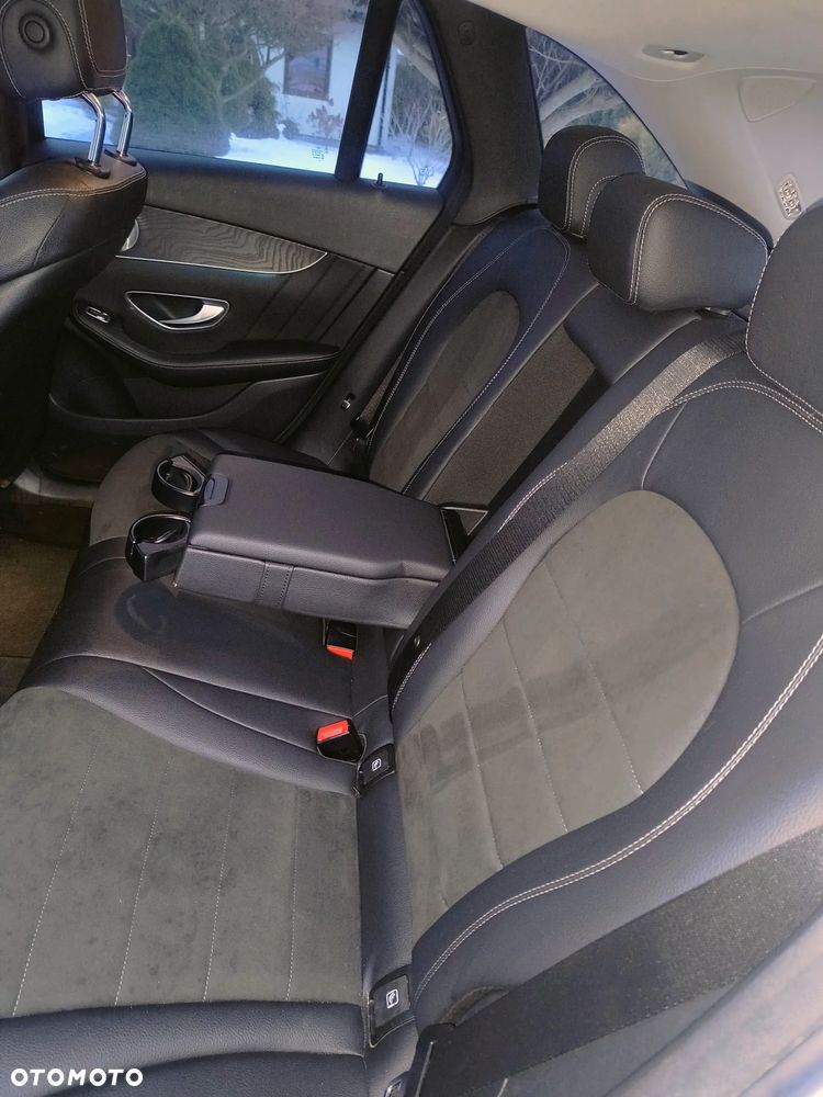 Mercedes-Benz GLC - 13