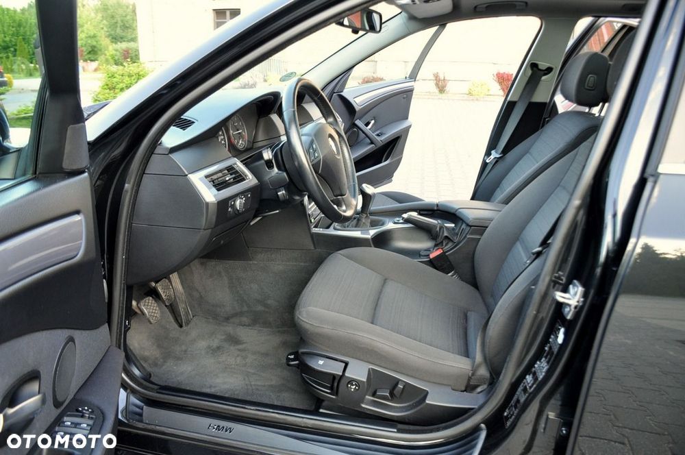 BMW Seria 5 - 22