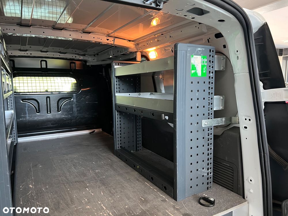 Ford transit connect - 15