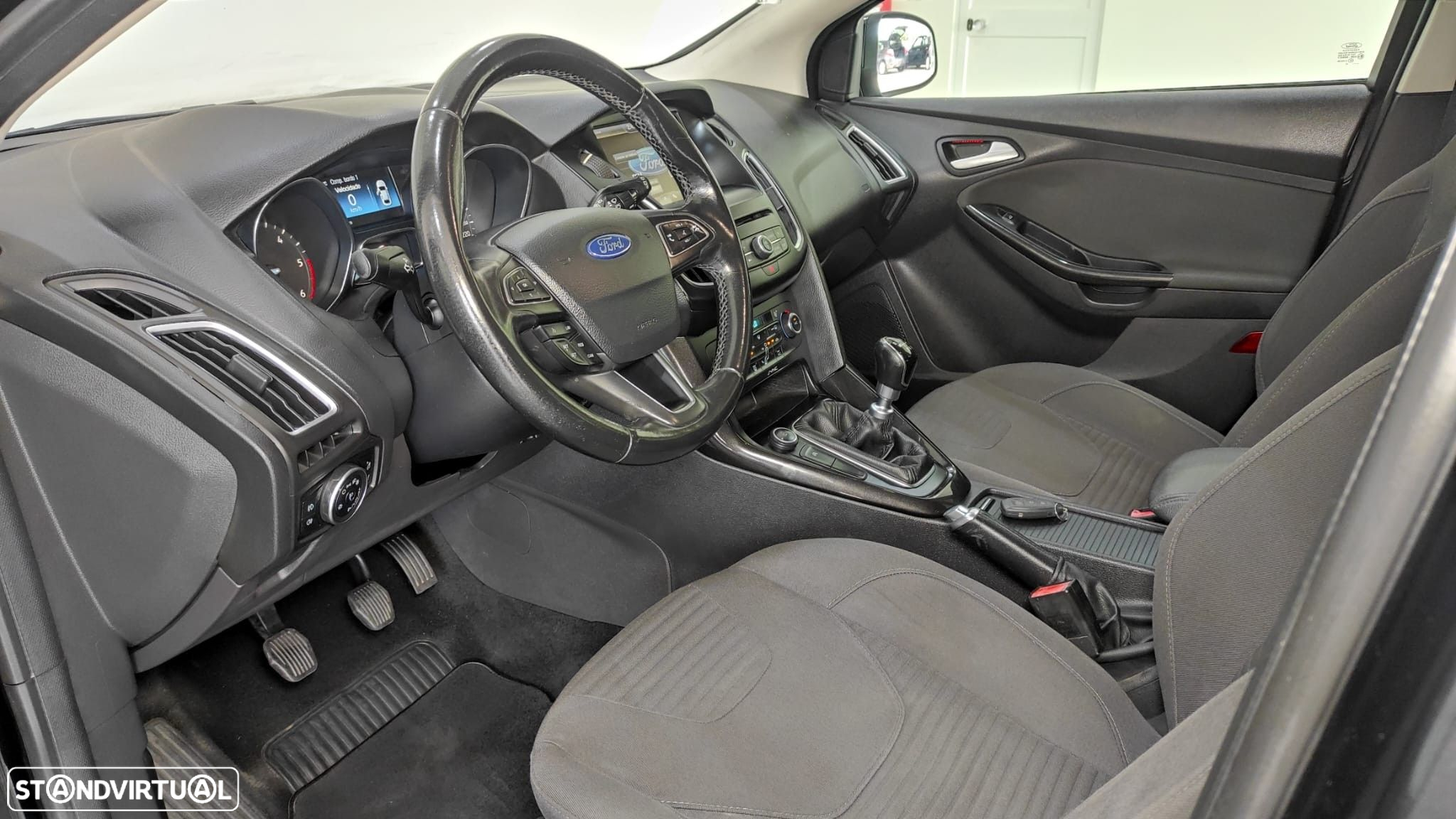 Ford Focus SW 1.5 TDCi Titanium - 16