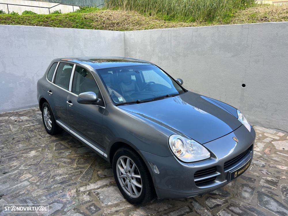 Porsche Cayenne Tiptronic - 7