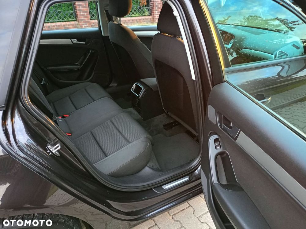 Audi A4 Avant - 12