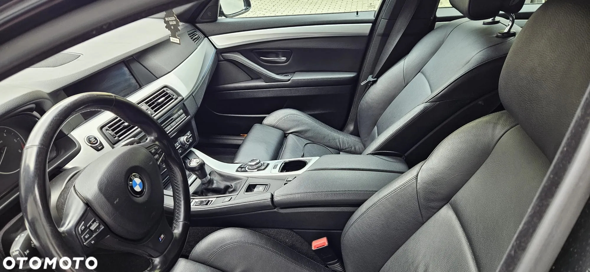 BMW Seria 5 520d - 11