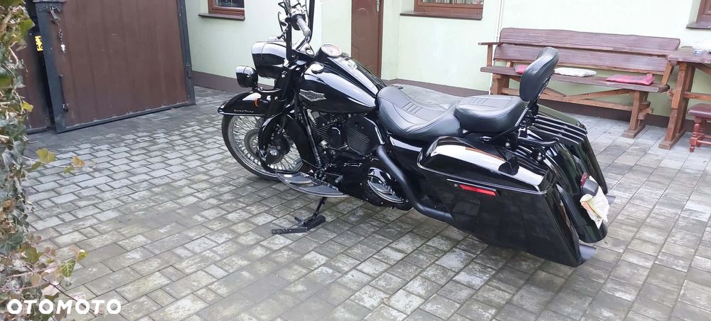 Harley-Davidson Touring Road King - 39