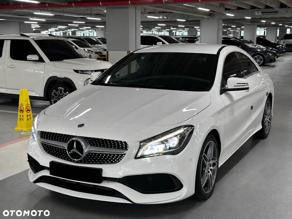 Mercedes-Benz CLA - 2