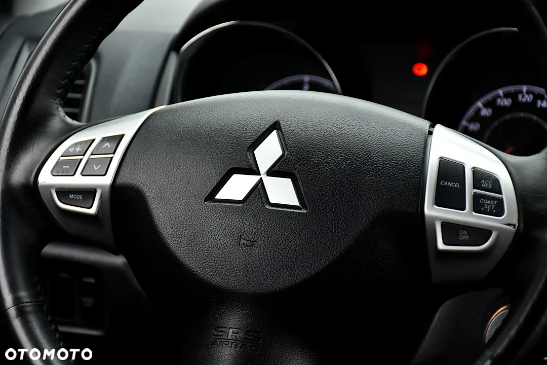 Mitsubishi ASX 1.8 DI-D 2WD Intense - 22