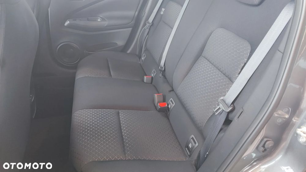 Nissan Juke 1.0 DIG-T Acenta DCT - 13