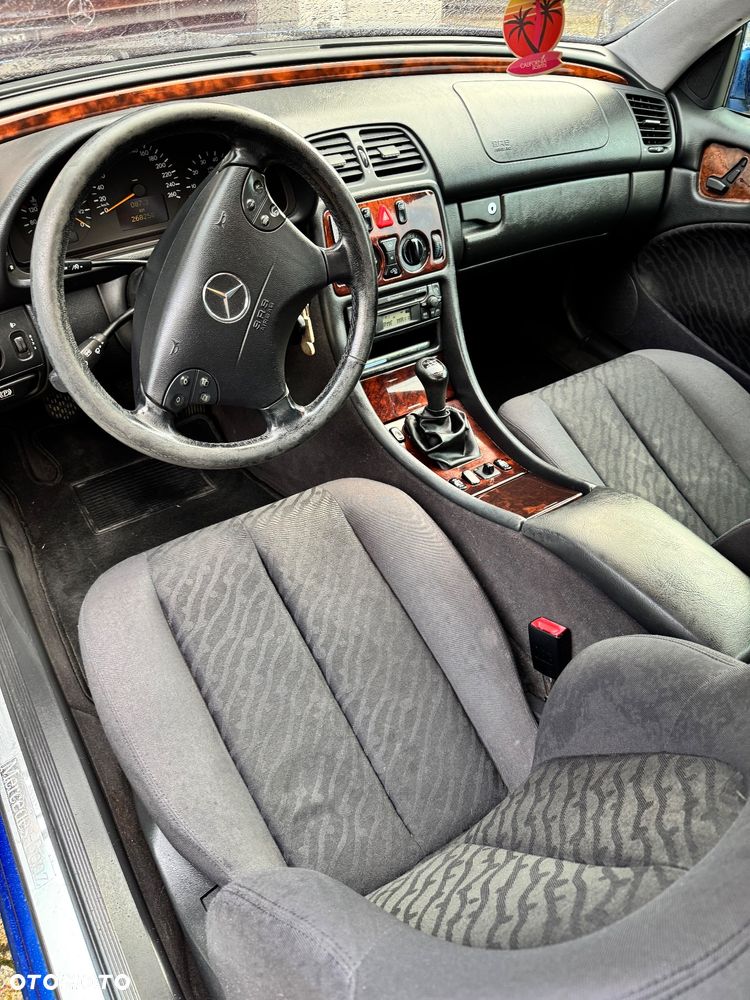 Mercedes-Benz CLK 200 Kompressor - 10