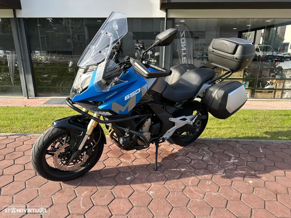 CF Moto 650MT punhos aqu, farois aux, malas - 7