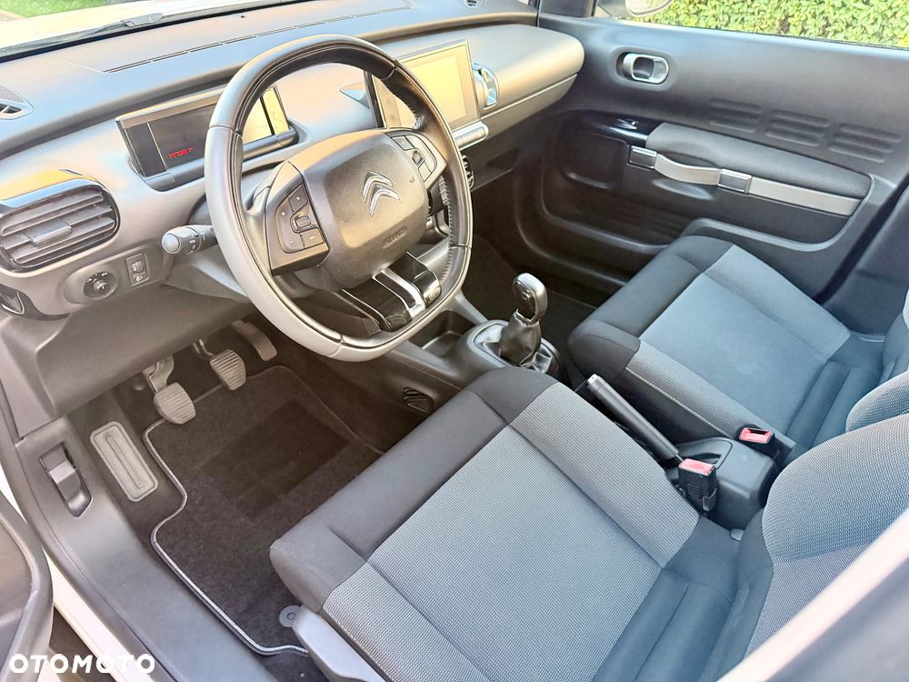 Citroën C4 Cactus PureTech 82 Business Class - 13