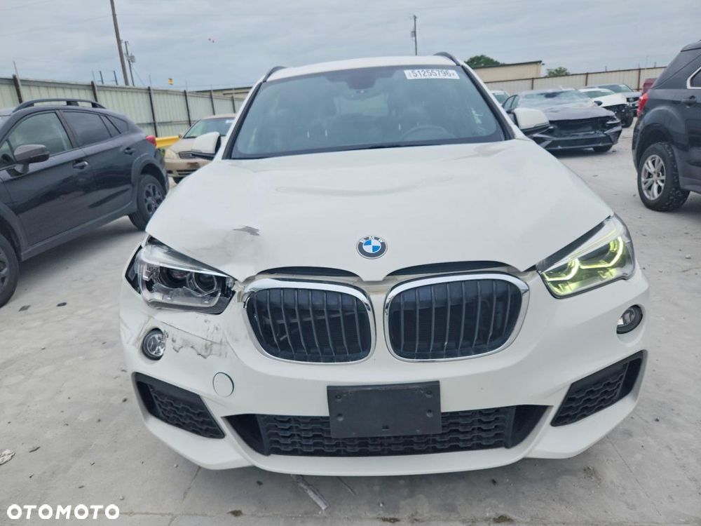 BMW X1 - 4