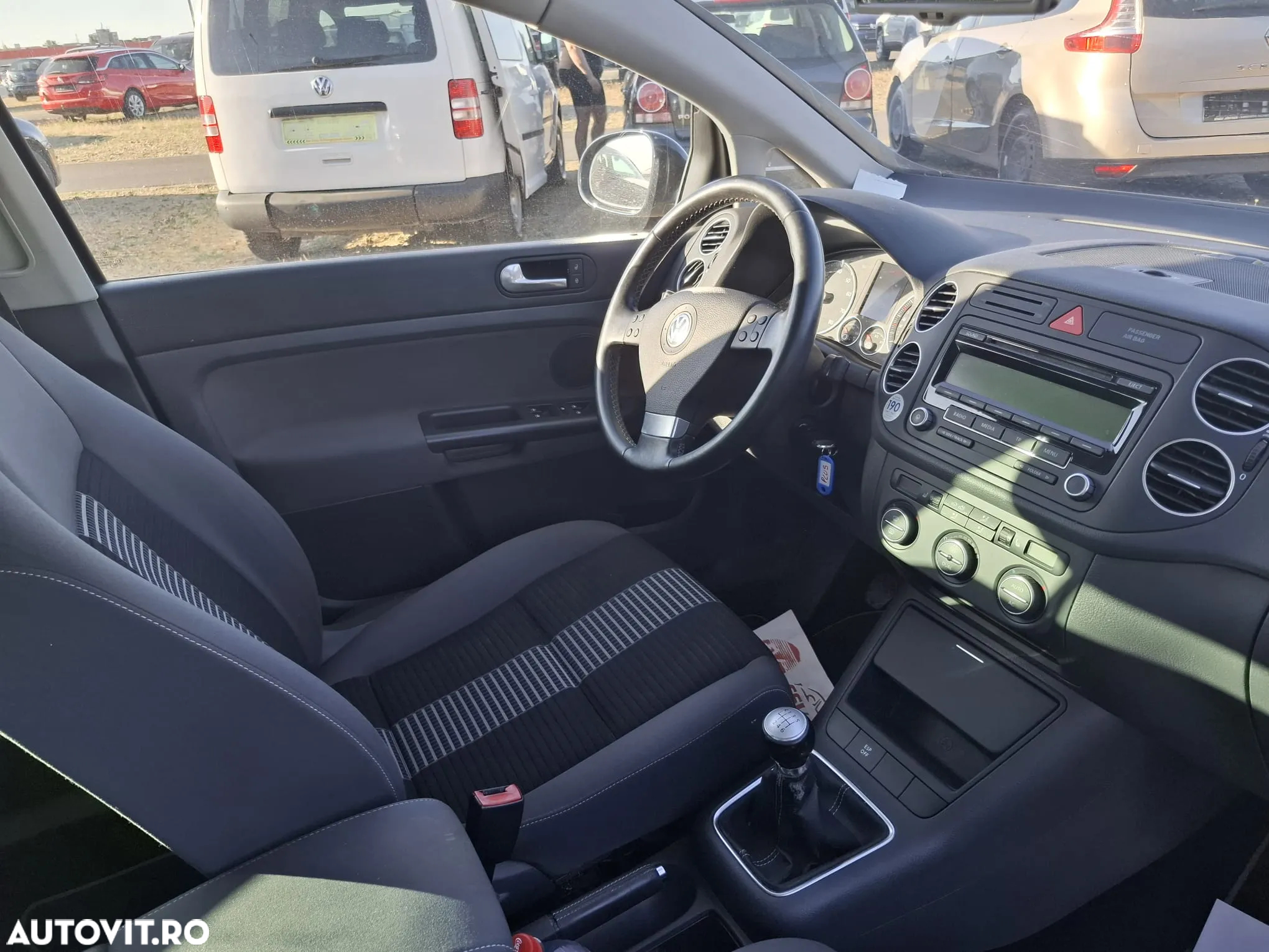 Volkswagen Golf 1.4 TSI BMT Highline - 5