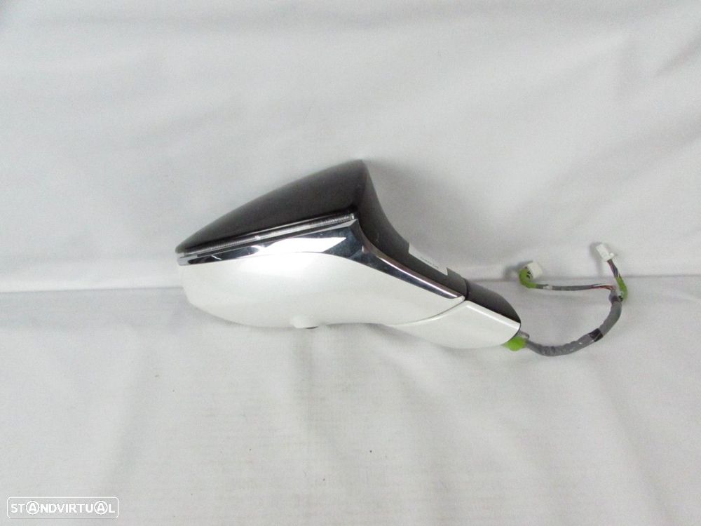 Retrovisor Completo Direito Seminovo/ Original LEXUS UX (_AA1_, _AH1_) - 2