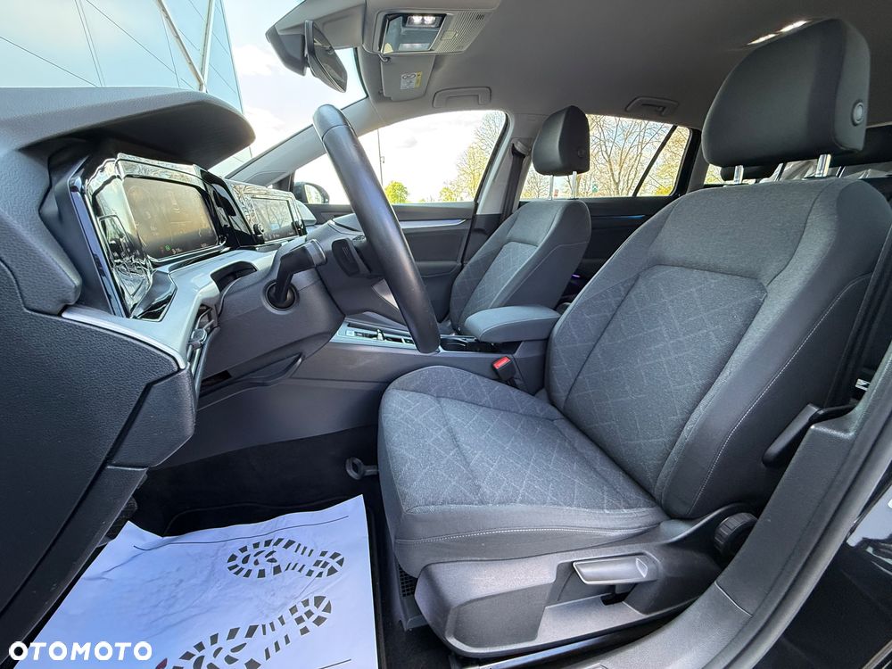 Volkswagen Golf Variant 1.0 eTSI OPF DSG Life - 17