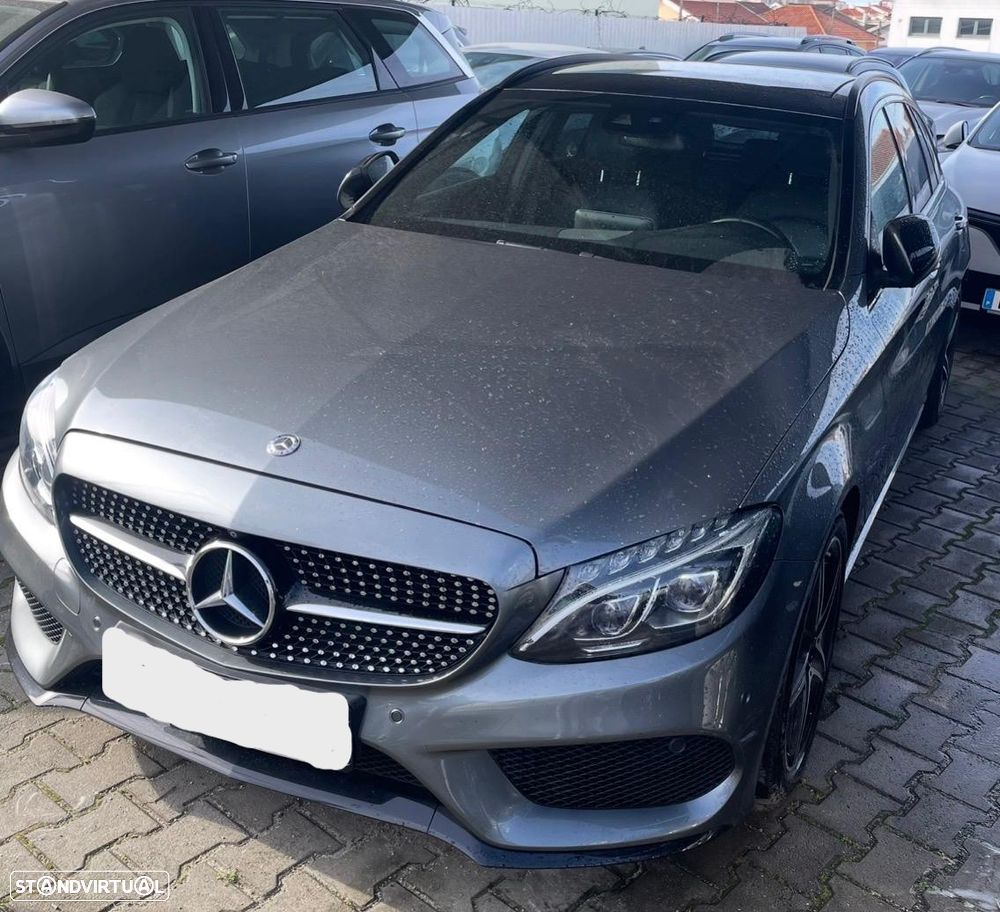 Mercedes-Benz C 220 d 4Matic 9G-TRONIC AMG Line - 2