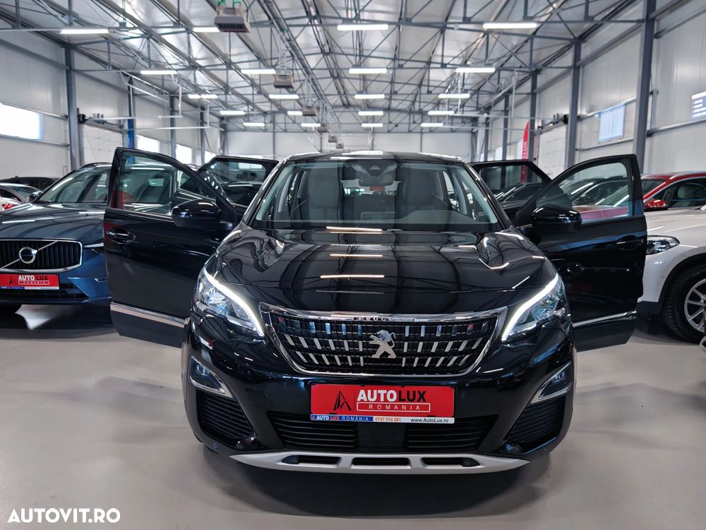 Peugeot 3008 ver-1-2-puretech-s-s-eat8-allure - 27