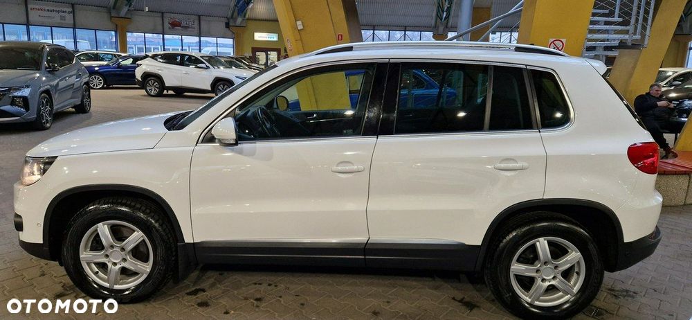Volkswagen Tiguan - 6