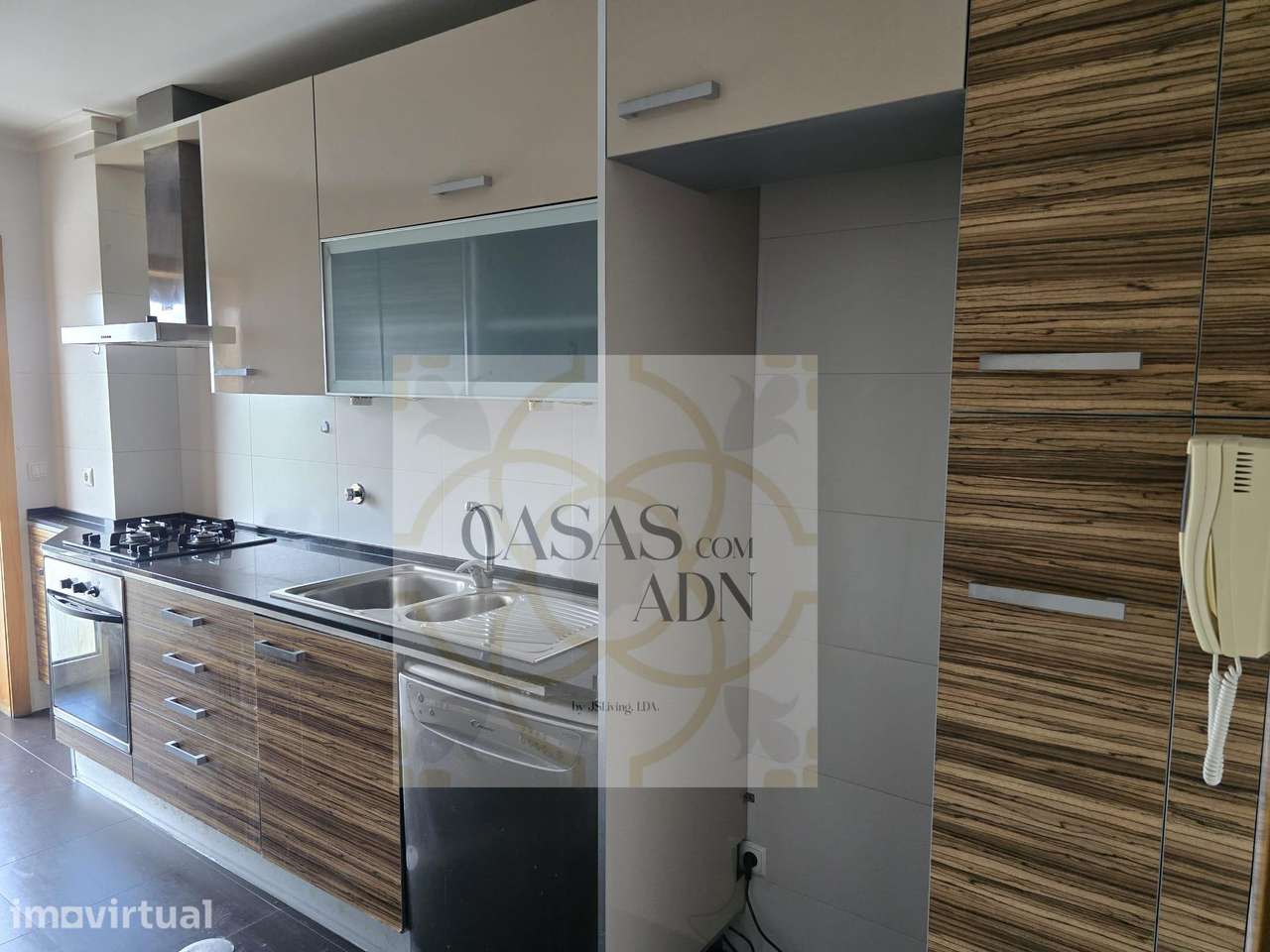 Apartamento T3 situado nas Barrocas em Aveiro. - Grande imagem: 2/13