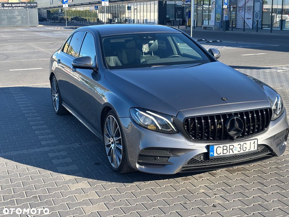 Mercedes-Benz Klasa E - 4