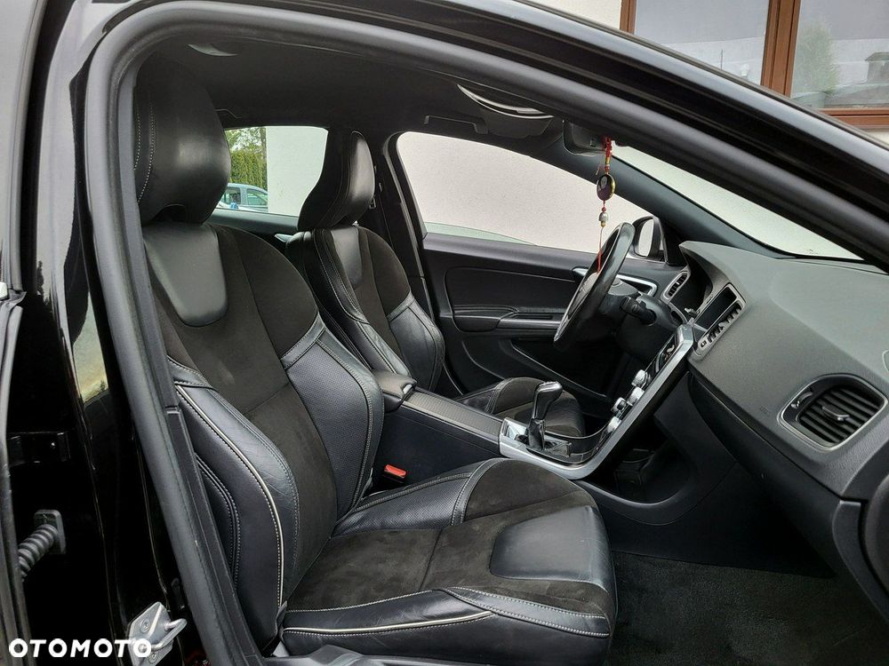 Volvo S60 - 13