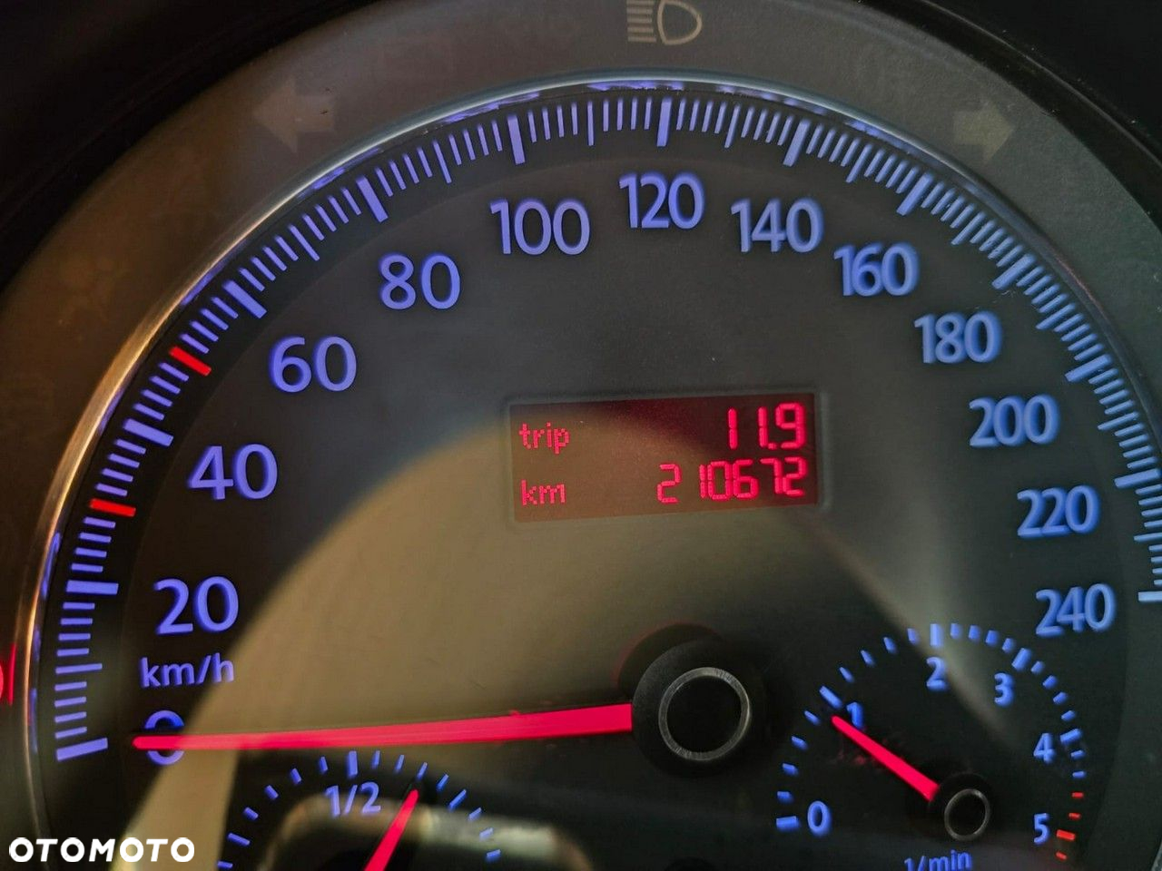 Volkswagen New Beetle - 24