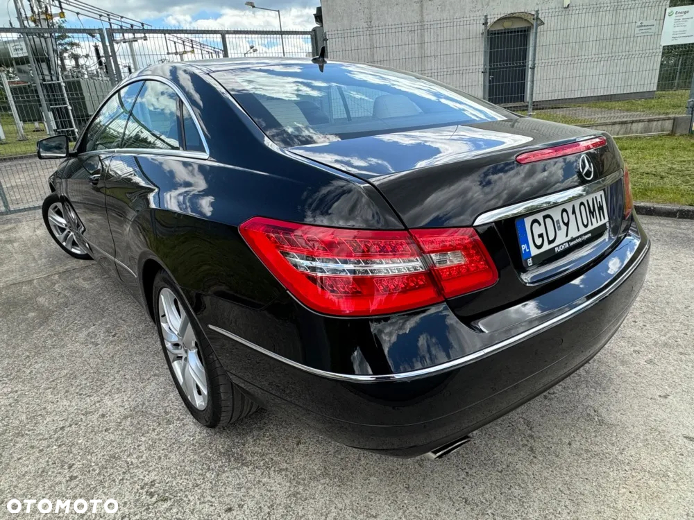 Mercedes-Benz Klasa E 250 CGI BlueEffICIENCY - 14