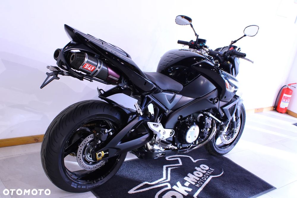 Suzuki GSX - 5