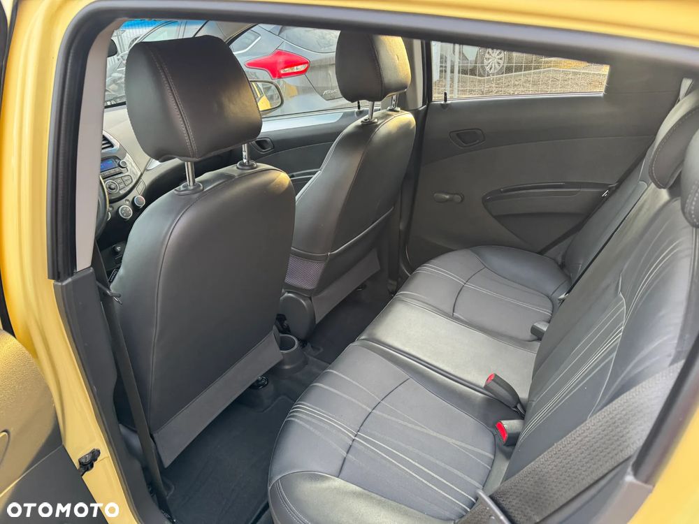 Chevrolet Spark 1.0 LS+ - 11