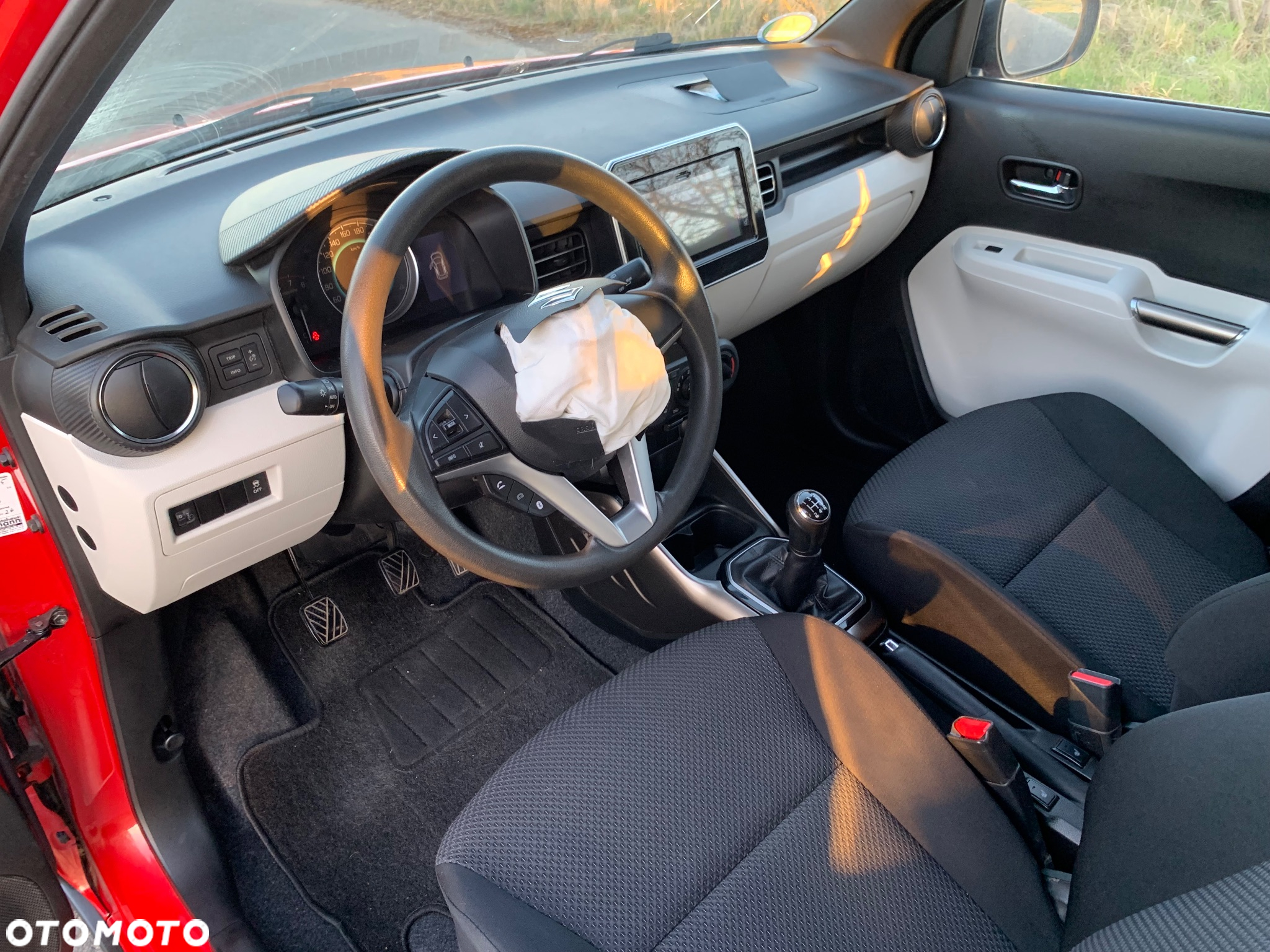 Suzuki Ignis - 25