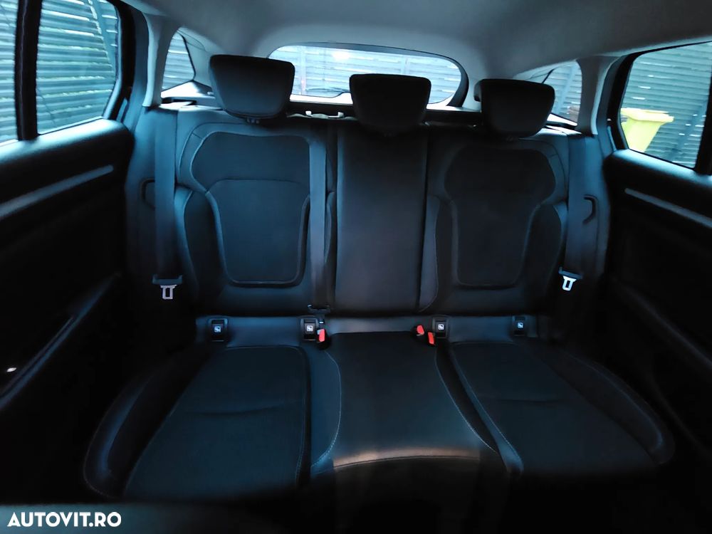 Renault Megane Blue dCi 116 Intens - 6