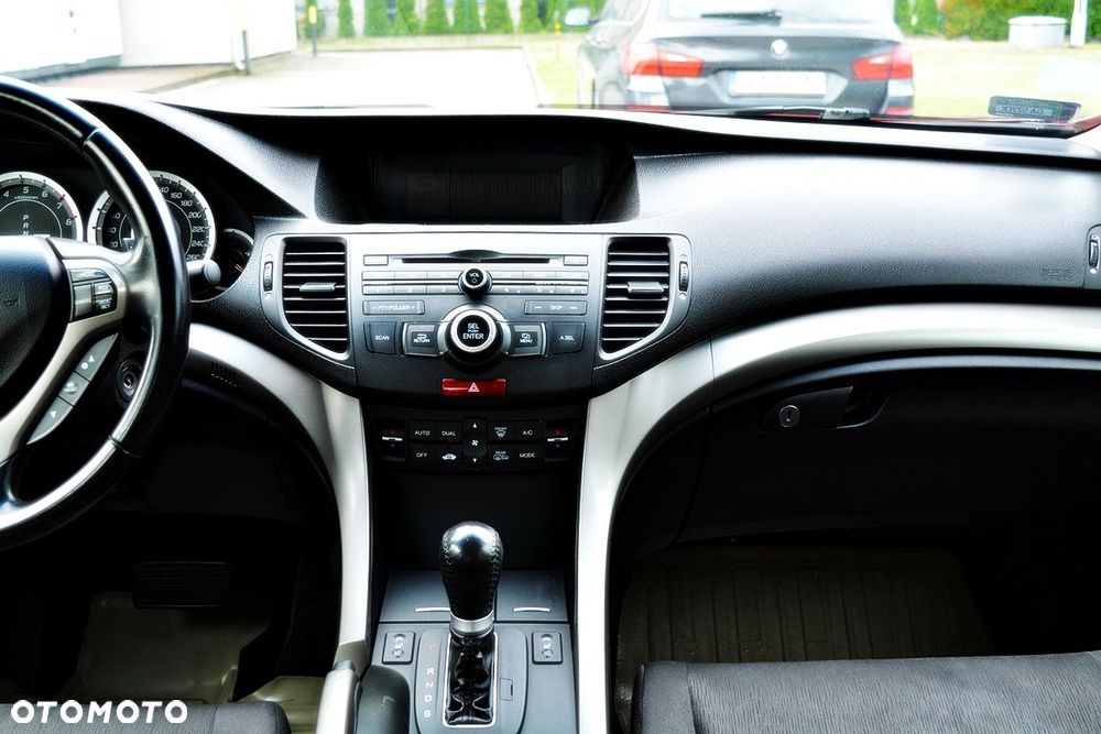Honda Accord 2.0 Automatik Elegance - 31